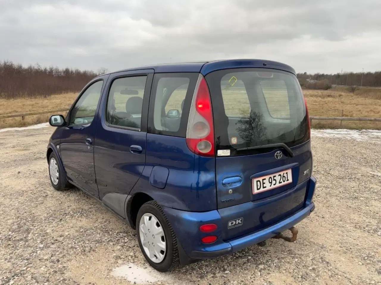 Billede 4 - Velkørende Toyota Verso. 