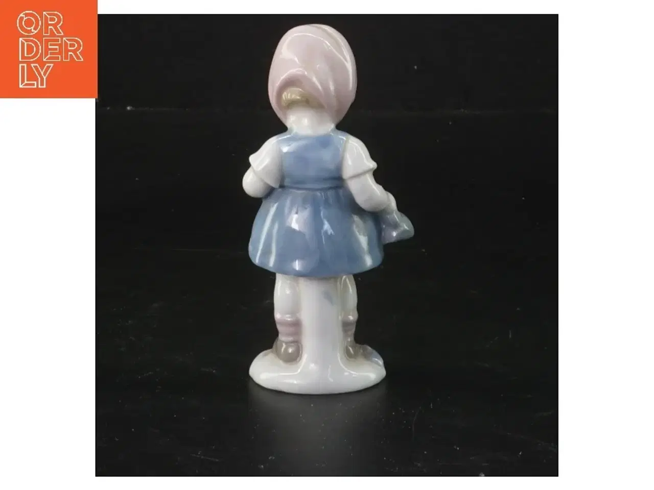 Billede 2 - Porcelænsfigur af lille pige (str. 11 cm)