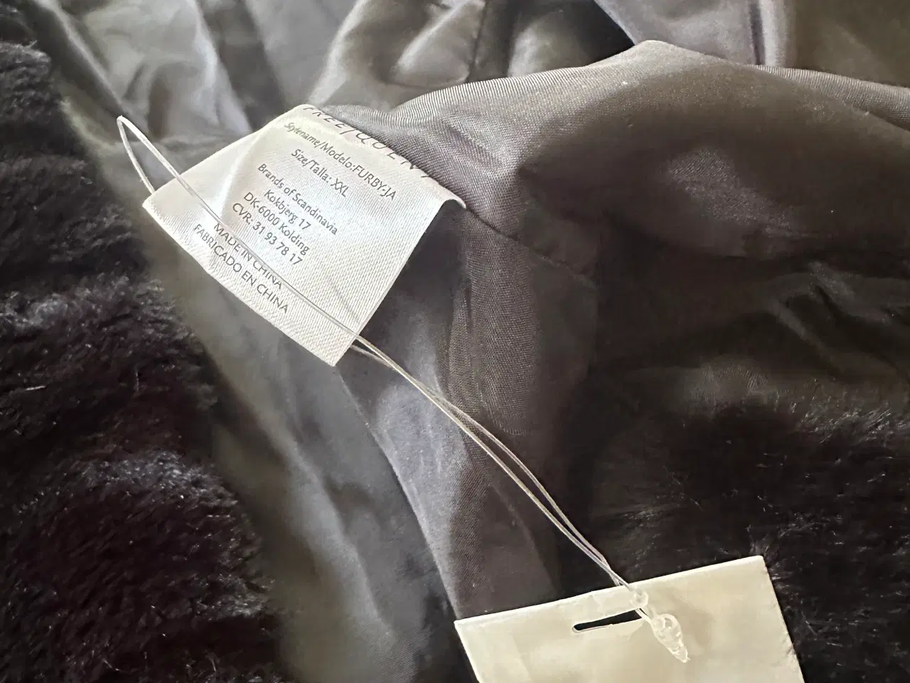 Billede 2 - Flot “ny pels”