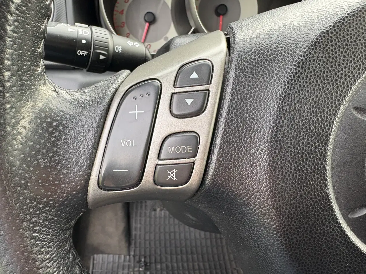 Billede 16 - Mazda 3 1,6 Sedan 105 HK - Kun kørt 128.000 km...