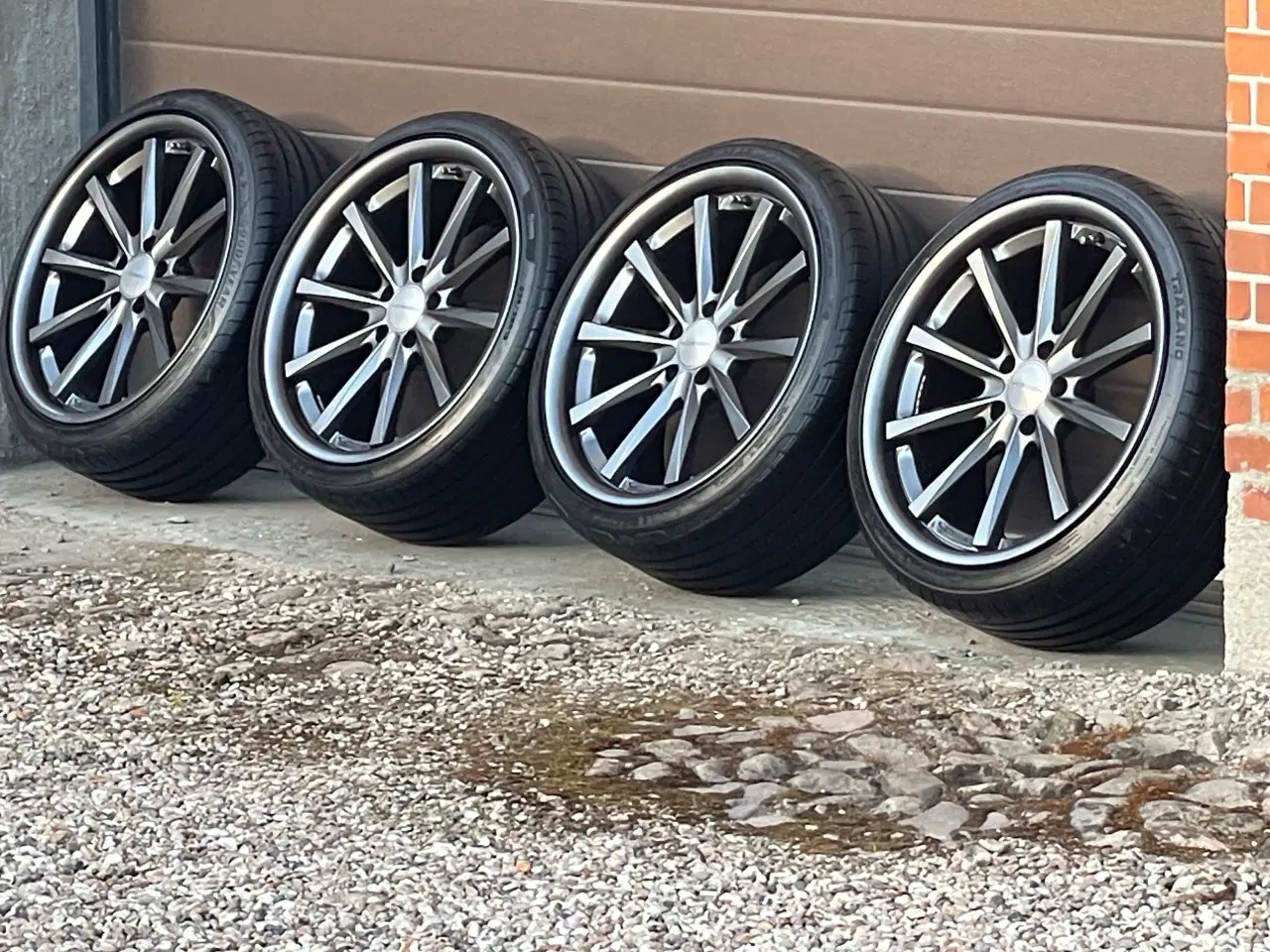 Billede 6 - Original Vossen alufælge 235/35-19krydsmål 5 x 112