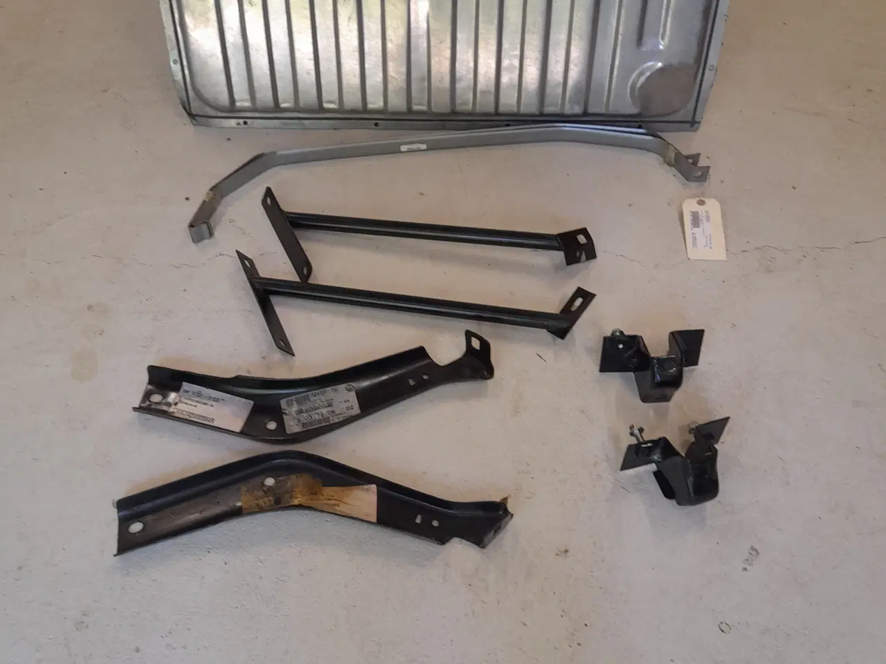 Billede 12 - Ford mustang dele./57-58 ford tank.