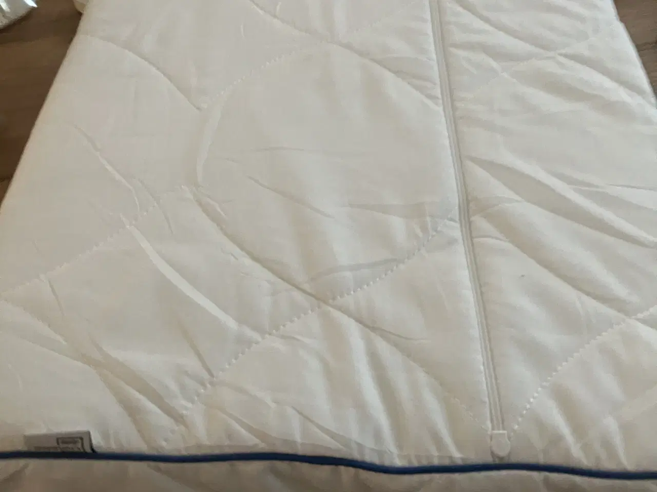 Billede 2 - Hovedpude Livarno ergonomisk 51x37