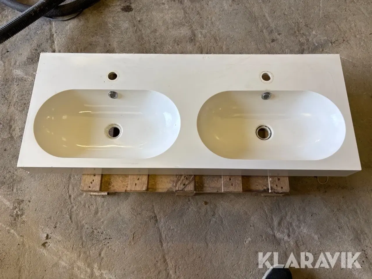 Billede 1 - Dobbelt håndvask