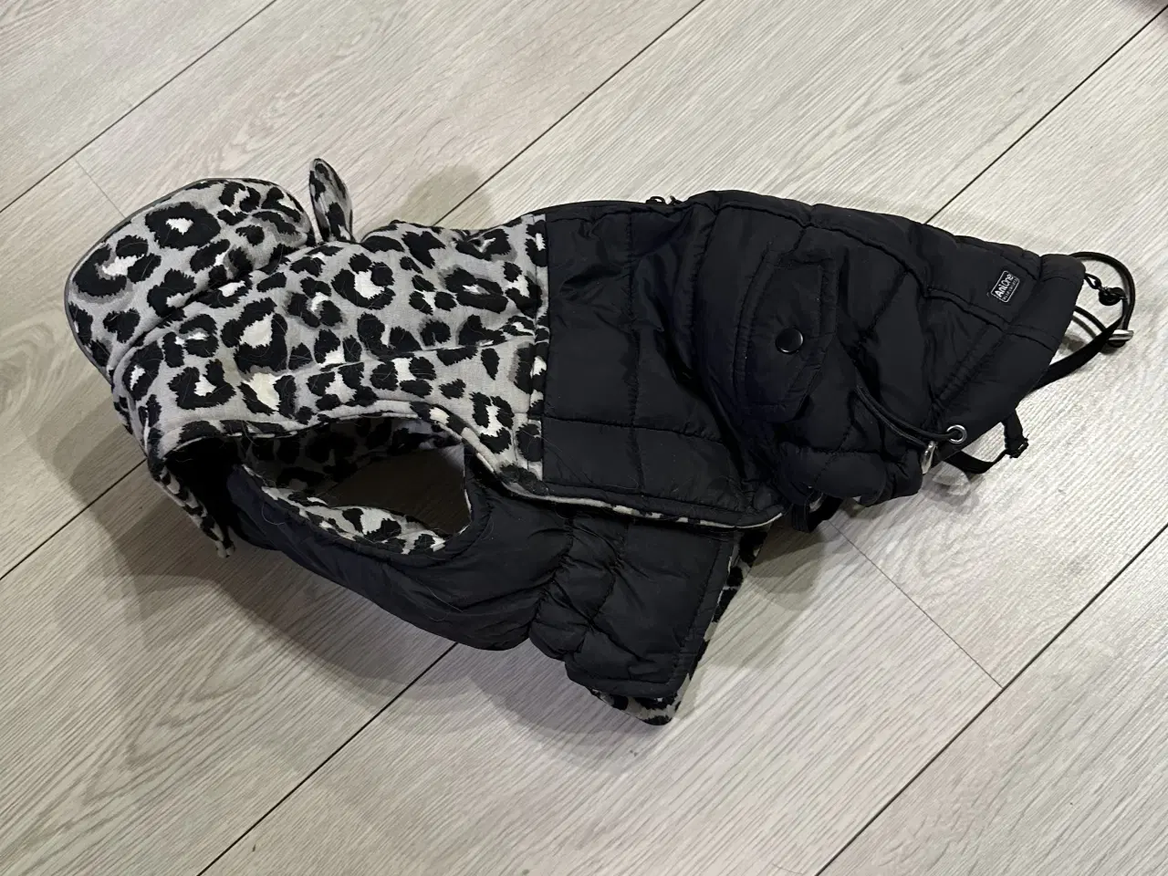 Billede 1 - Hundedækken