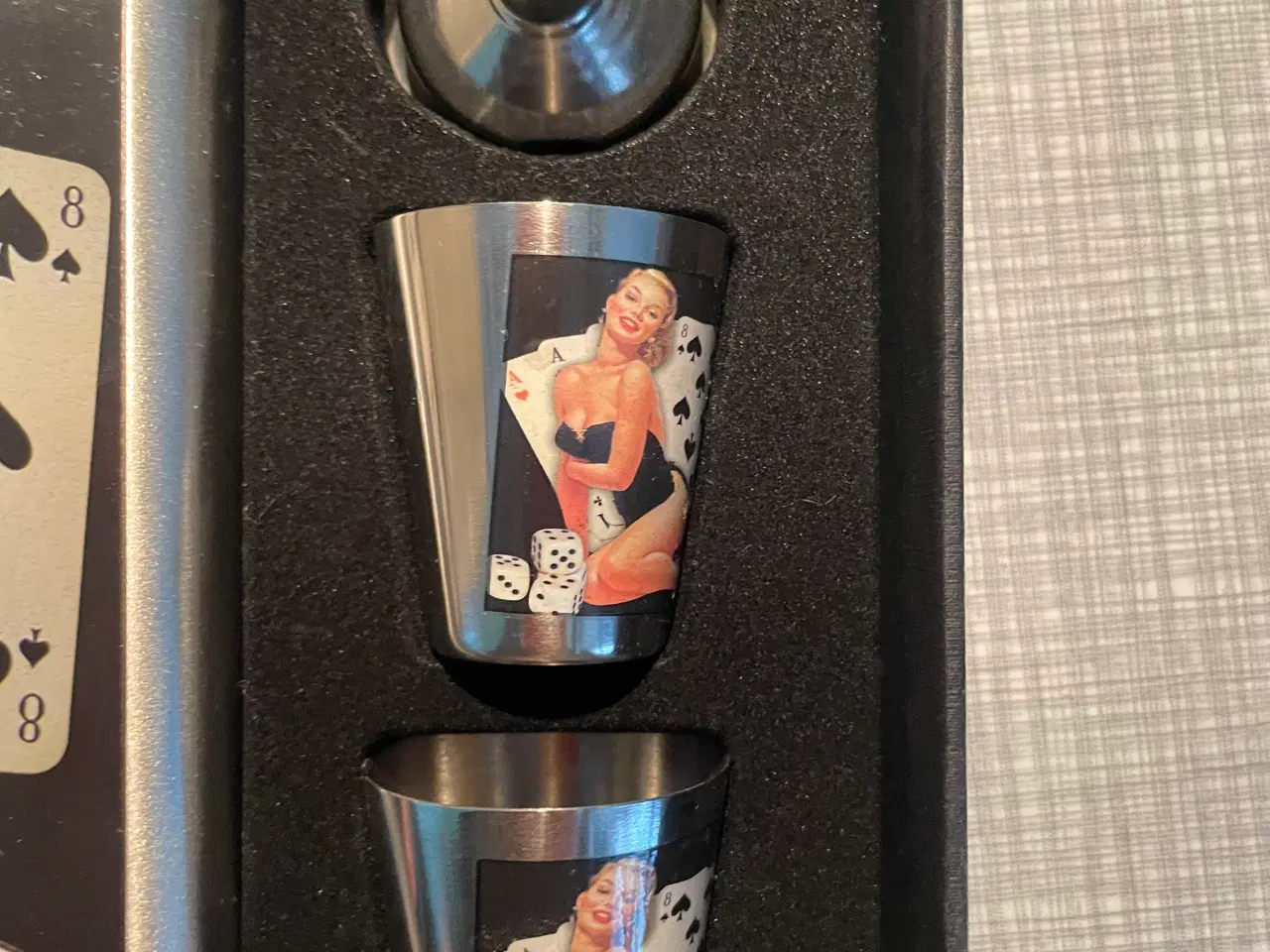 Billede 4 - Lommelærke og glas med motiv 