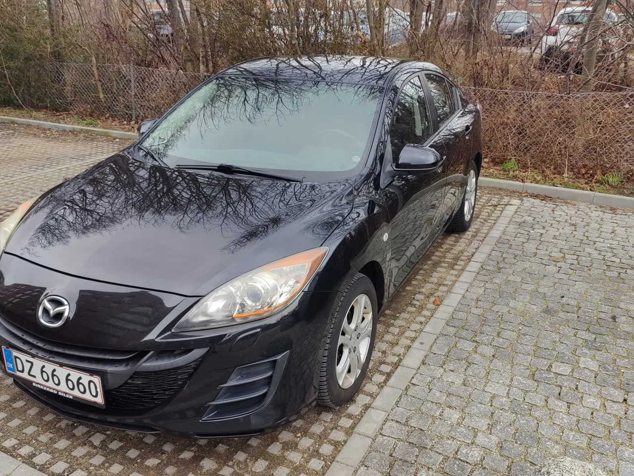 Billede 3 - En velholdt Mazda 3