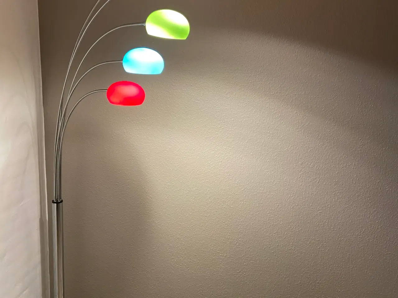 Billede 3 - Flerefarvet buelampe.