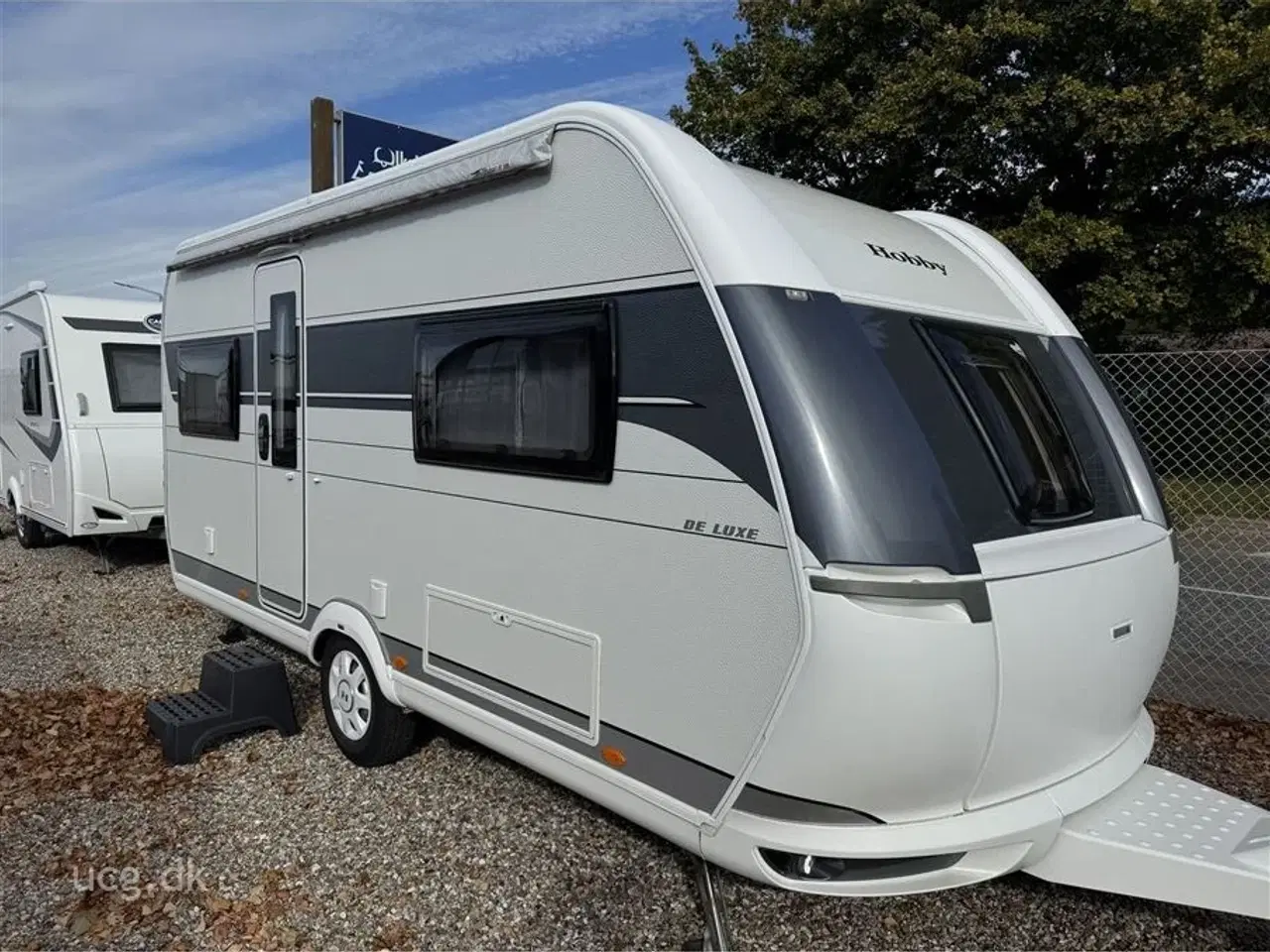 Billede 1 - 2021 - Hobby De Luxe 460 UFe   Prisen er inkl. klargøring, gastest, fugttest, syn og nummerplade.