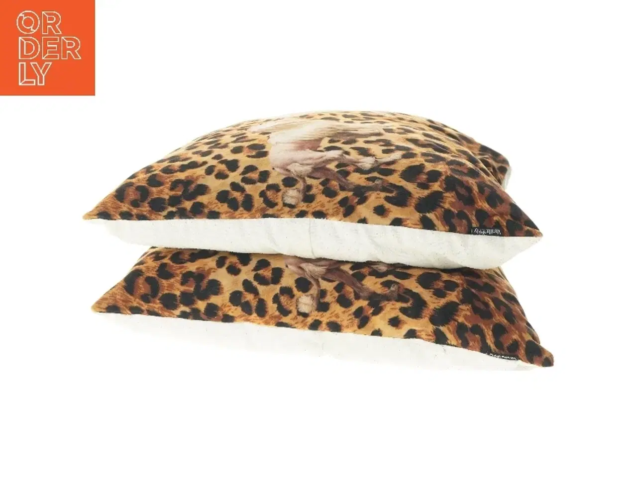 Billede 3 - 2 smukke puder fra Vanilla fly, Leopardmønster Puder fra Vanilla Fly (str. 49x48 cm)