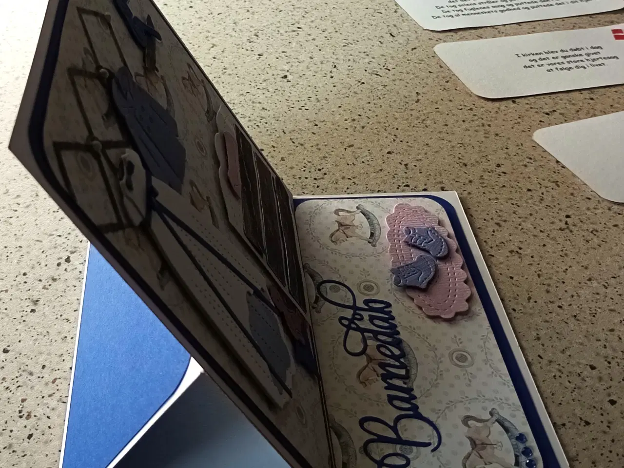 Billede 12 - Dåbskort til drenge og piger sælges.