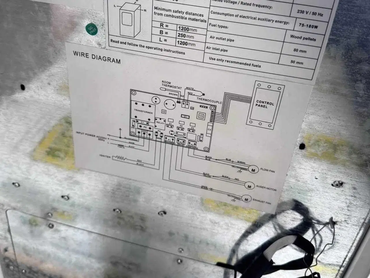 Billede 3 - Fin pilleovn med fjernbetjening