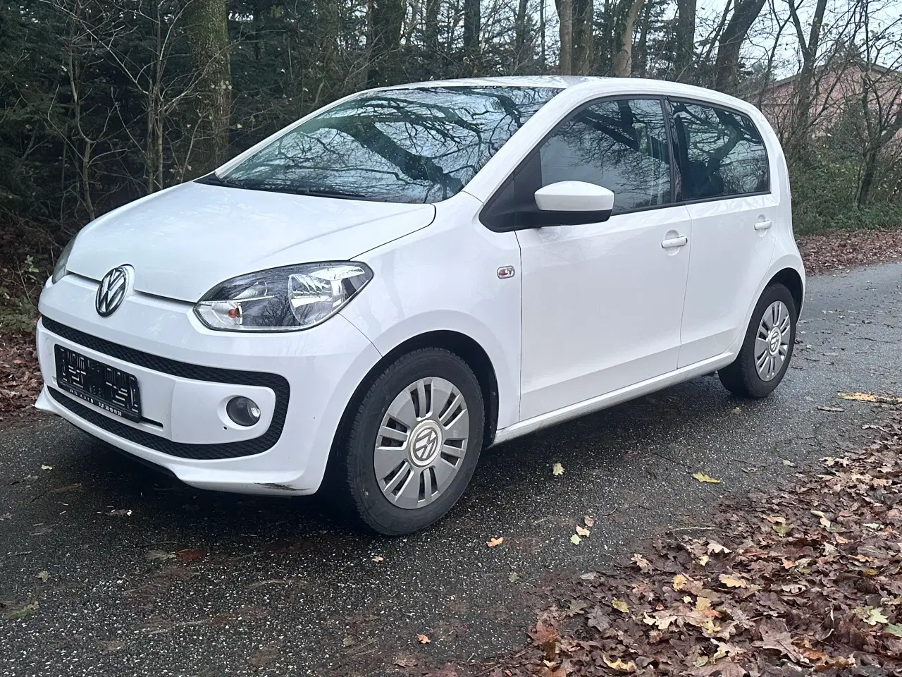 Billede 4 - Nysynet vw up, med godt udstyr