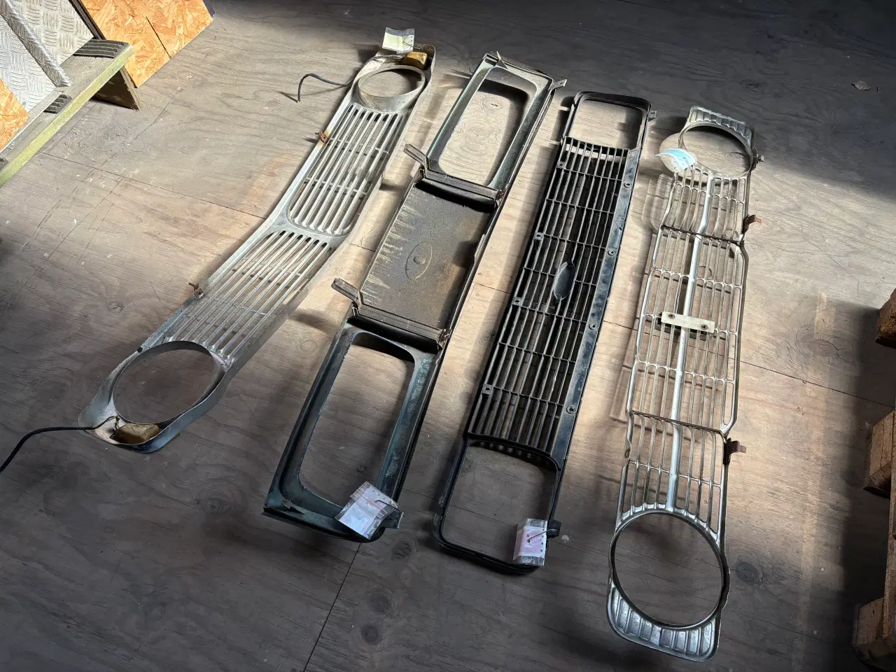 Billede 4 - Frontgitre til veteranbiler - Ford og Volvo