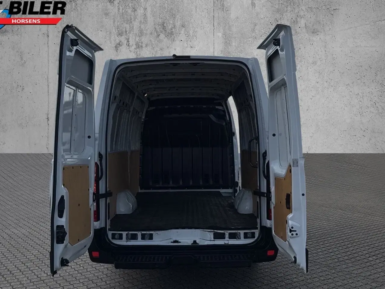 Billede 9 - Renault Master III T35 2,3 dCi 145 L3H2 Kassevogn