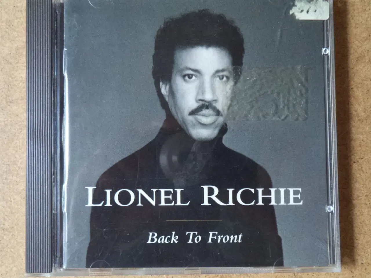 Billede 1 - Lionel Richie ** Back To Front (530 018-2)        