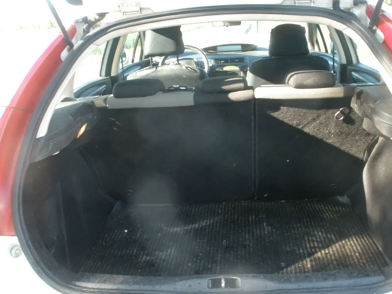Billede 7 - Citroen C4 1,6 HDI 5 dørs