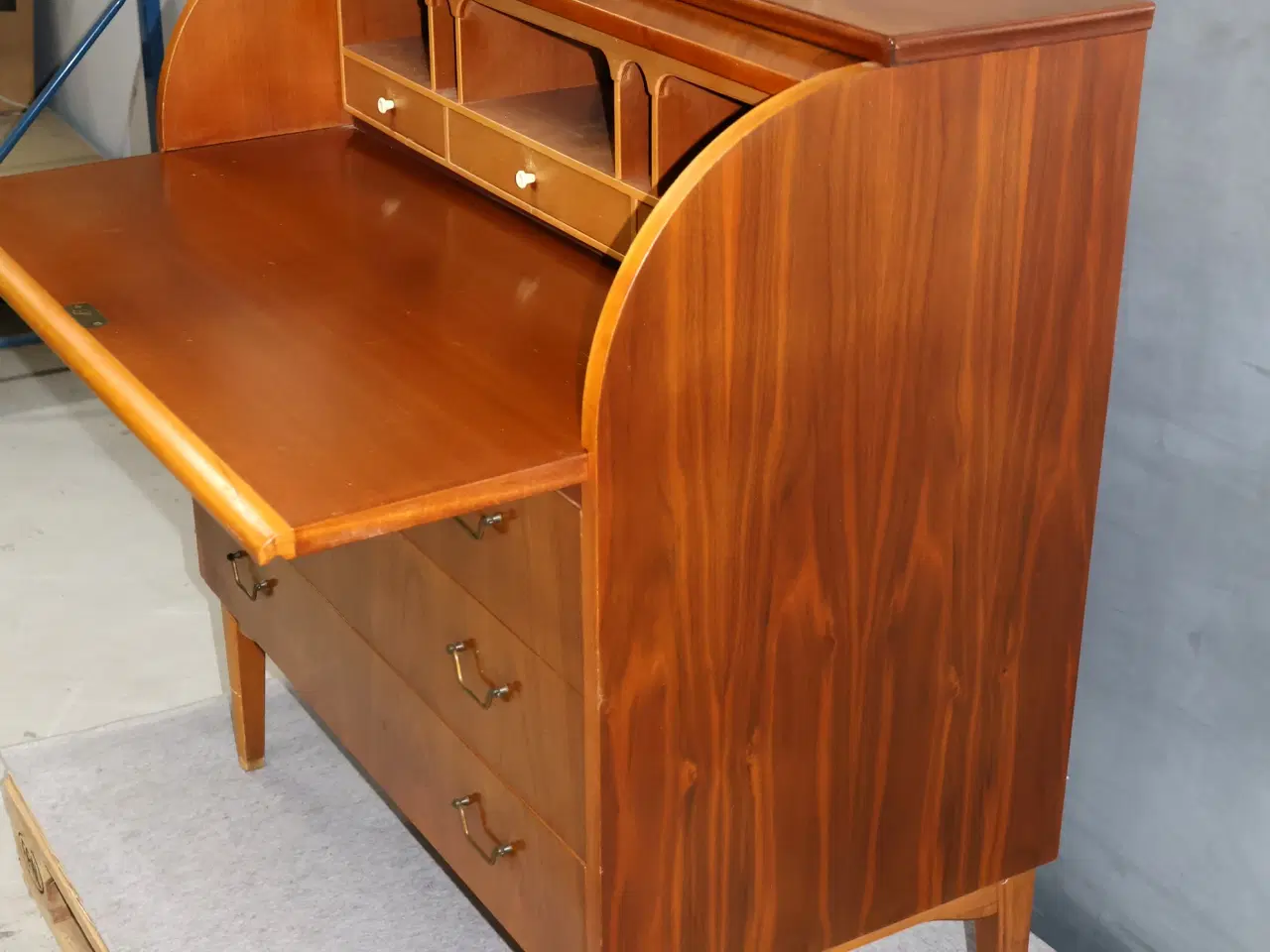 Billede 2 - Gl Chatol i teaktræsfiner