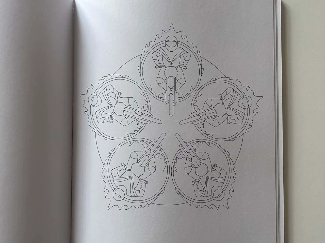 Billede 2 - Mandalas Cirkus tegne-/malebog