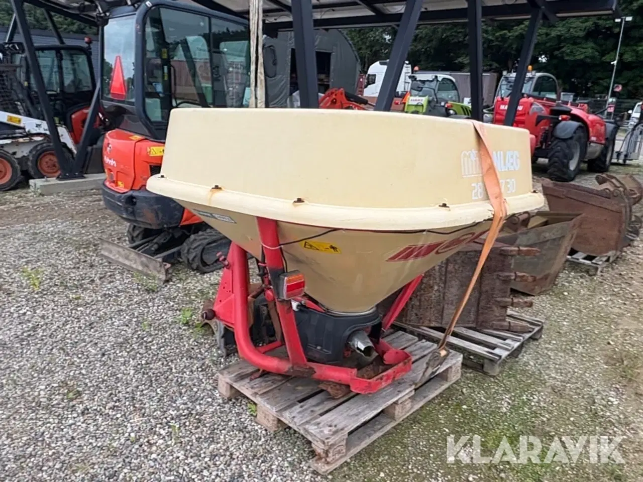 Billede 6 - Saltspreder Vicon PS04 til traktor eller lignende