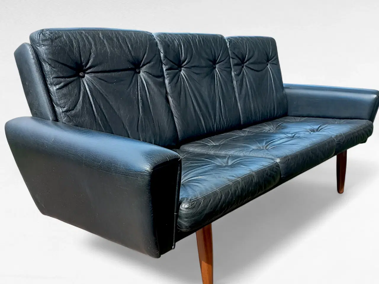 Billede 2 - Elegant 3-personers lædersofa fra 1960'erne