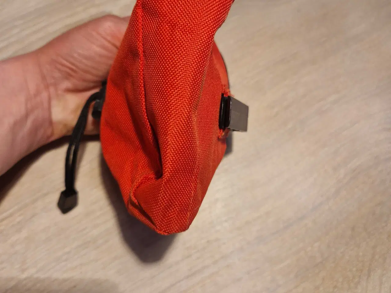 Billede 11 - Godbids taske I rød