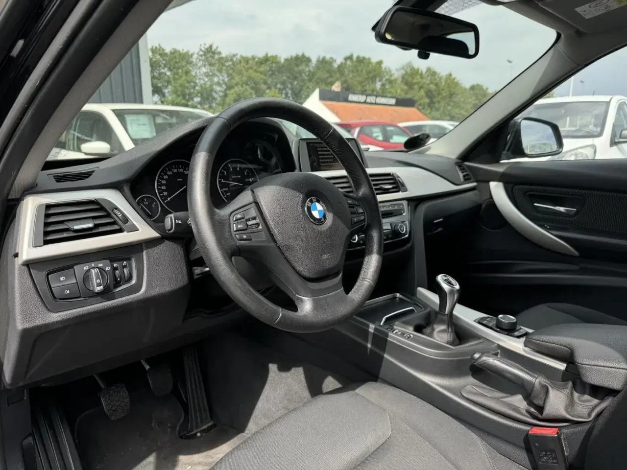 Billede 8 - BMW 320i 2,0 184HK 6g