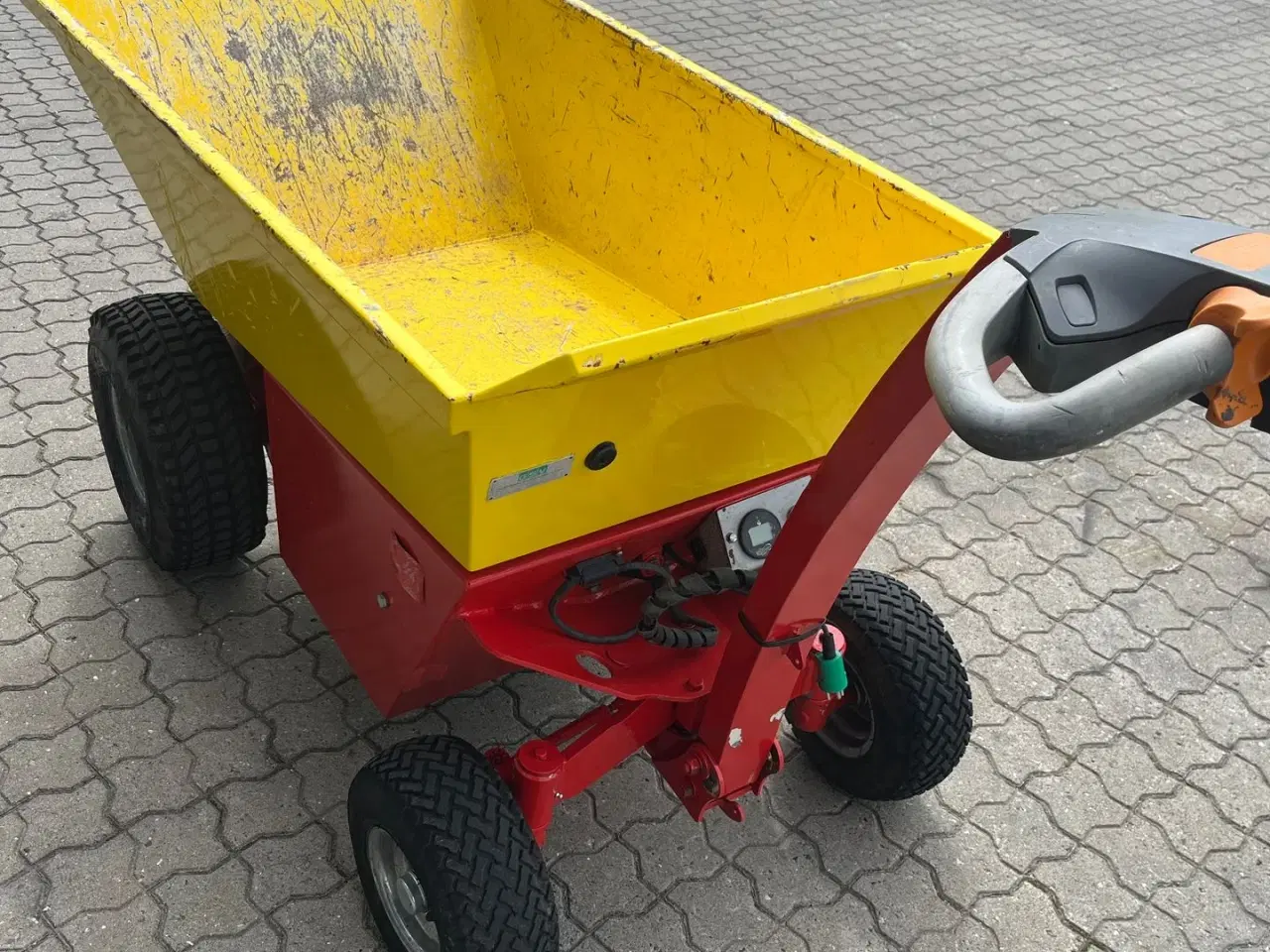 Billede 5 - Twinca Eletrisk motorbør