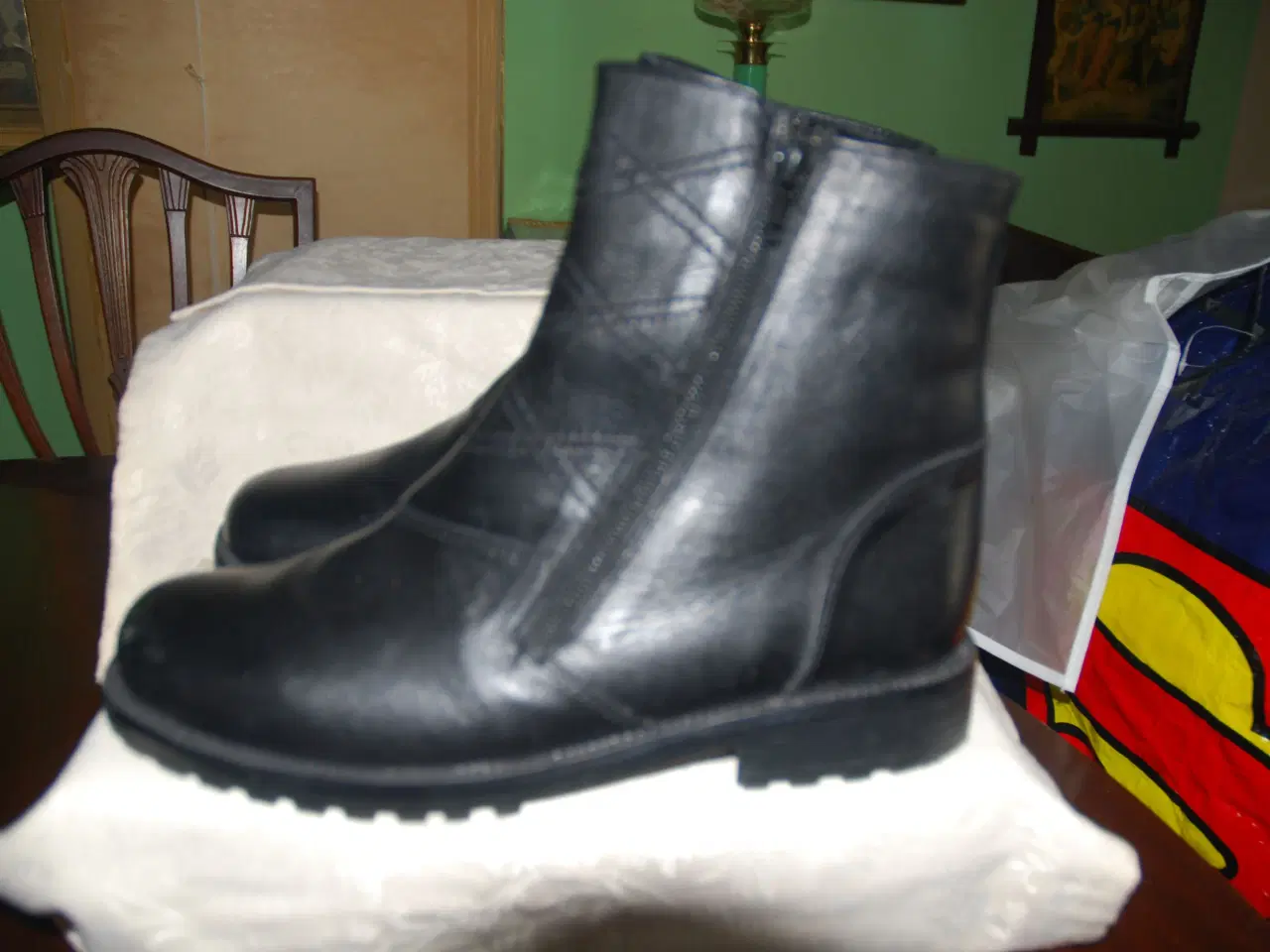 Billede 1 - Læderstøvler, Ubrugte