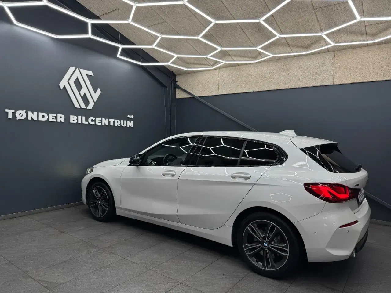 Billede 4 - BMW 120d 2,0 Sport Line xDrive aut.