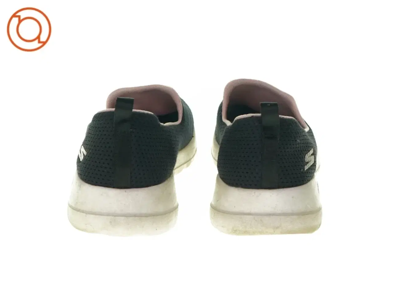 Billede 4 - Go Walk Sketchers (str. 38)