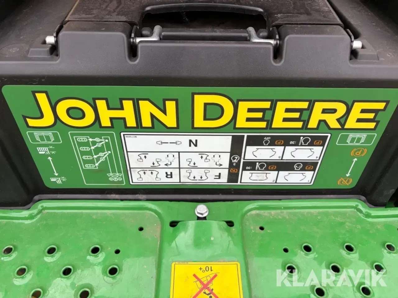 Billede 9 - Zero-turn Græsklipper John Deere Z335E
