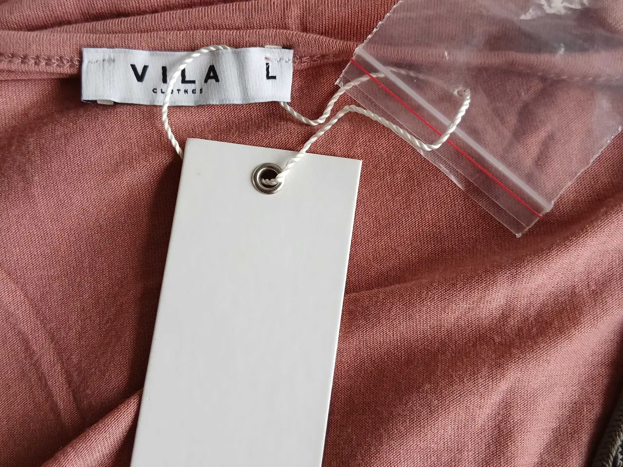 Billede 8 - Bluse. Vila. Large/40