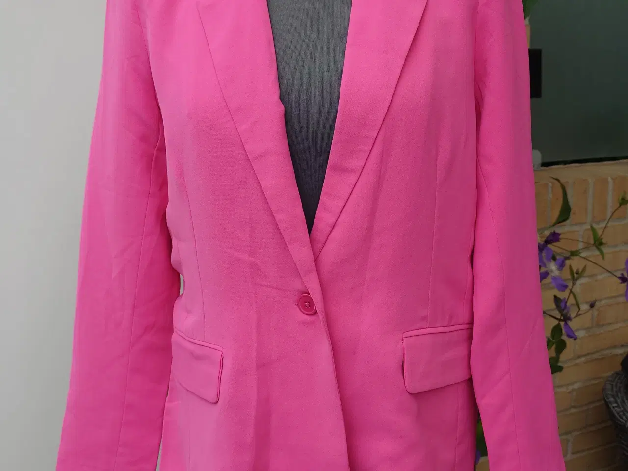 Billede 1 - Ny JDY blazer jakke str xs