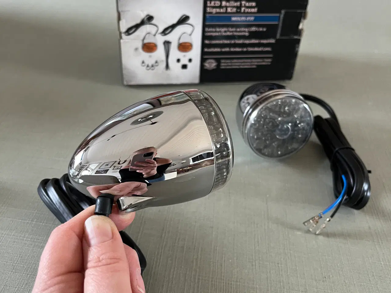 Billede 3 - Blinklys smoked foran Harley-Davidson