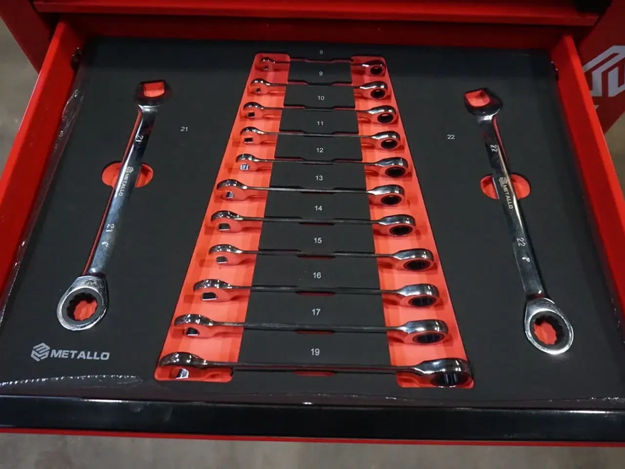 Billede 4 - Metallo Værktøjsvogn XXL med værktøj og 7 skuffer og skab