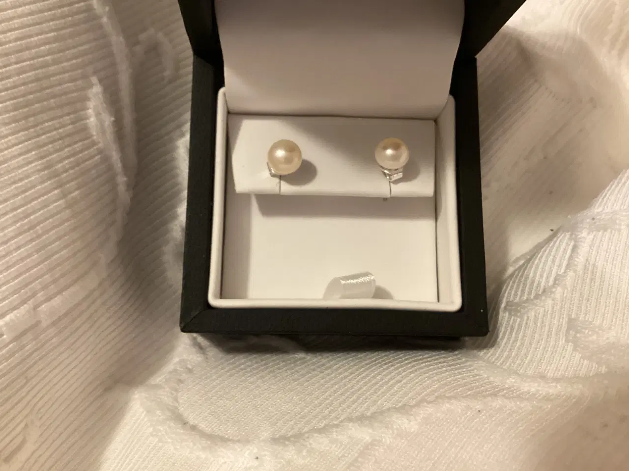Billede 1 - Beautiful genuine pearl earrings
