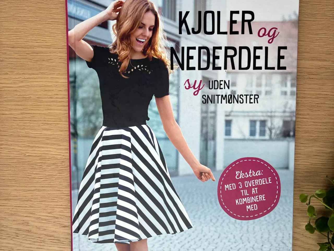 Billede 1 - KJOLER og NEDERDELE - sy uden snitmønster