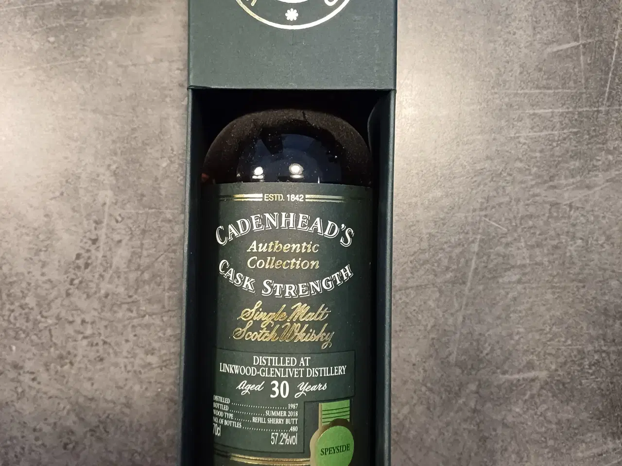 Billede 1 - Whisky Cadenheads Linkwood-Glenlivet destillery