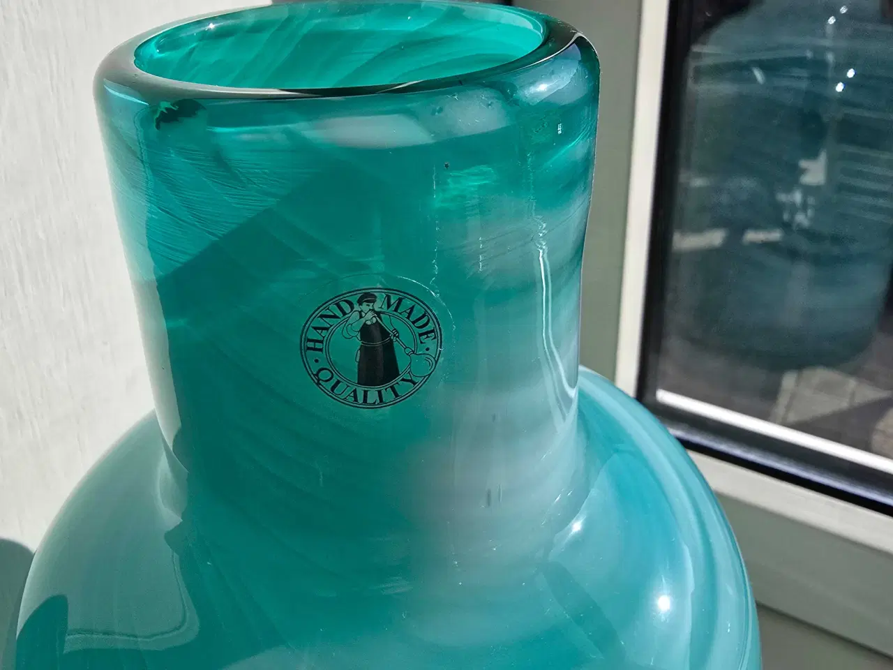 Billede 5 - Rigtig fint Håndlavet Vase 