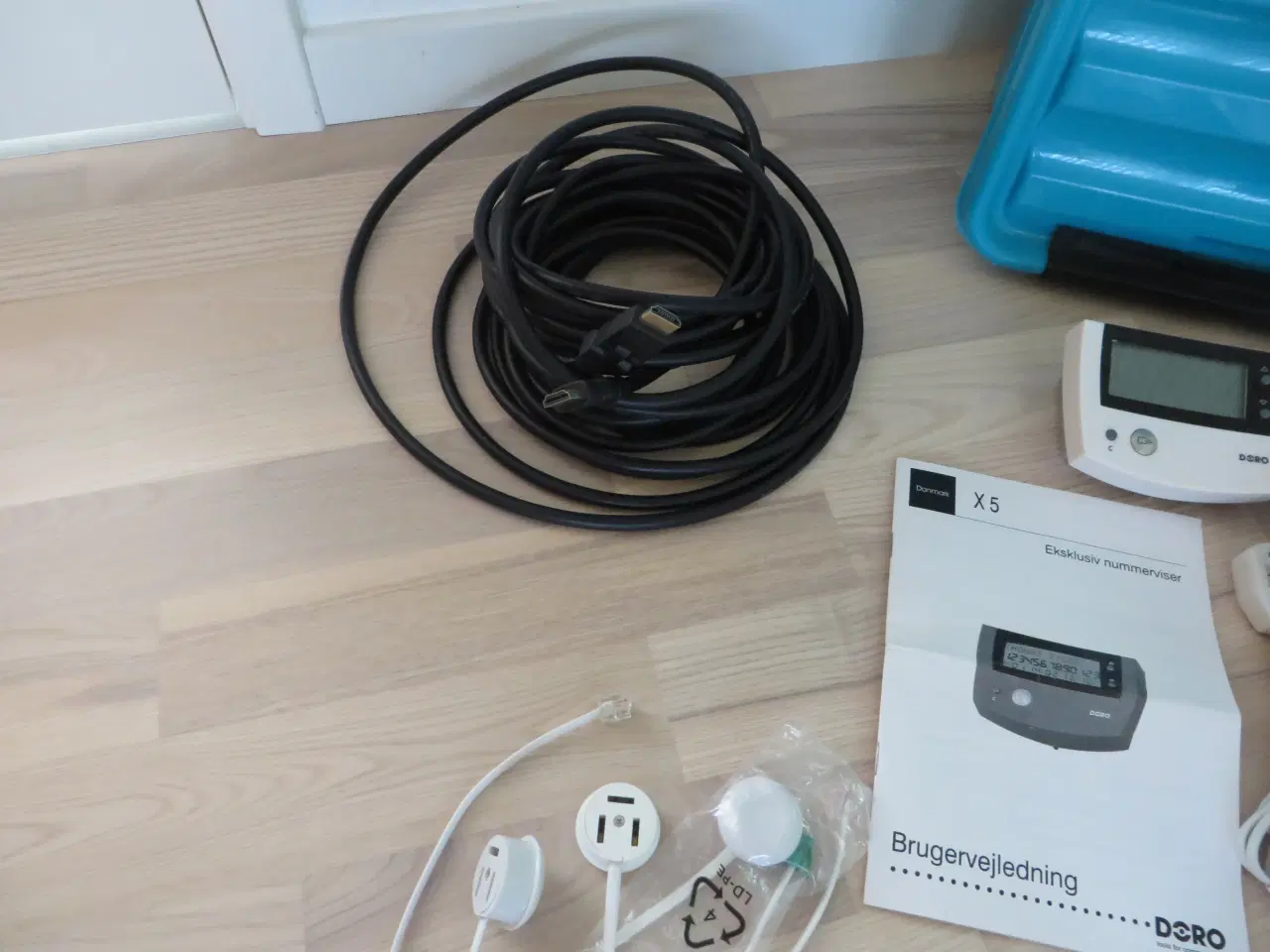 Billede 6 - Nummerviser Doro, telefonstik, USB kabel m.m.