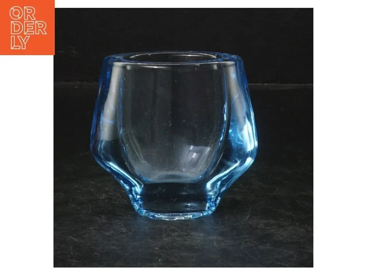 Billede 1 - Blå glasvase (str. 9 cm)