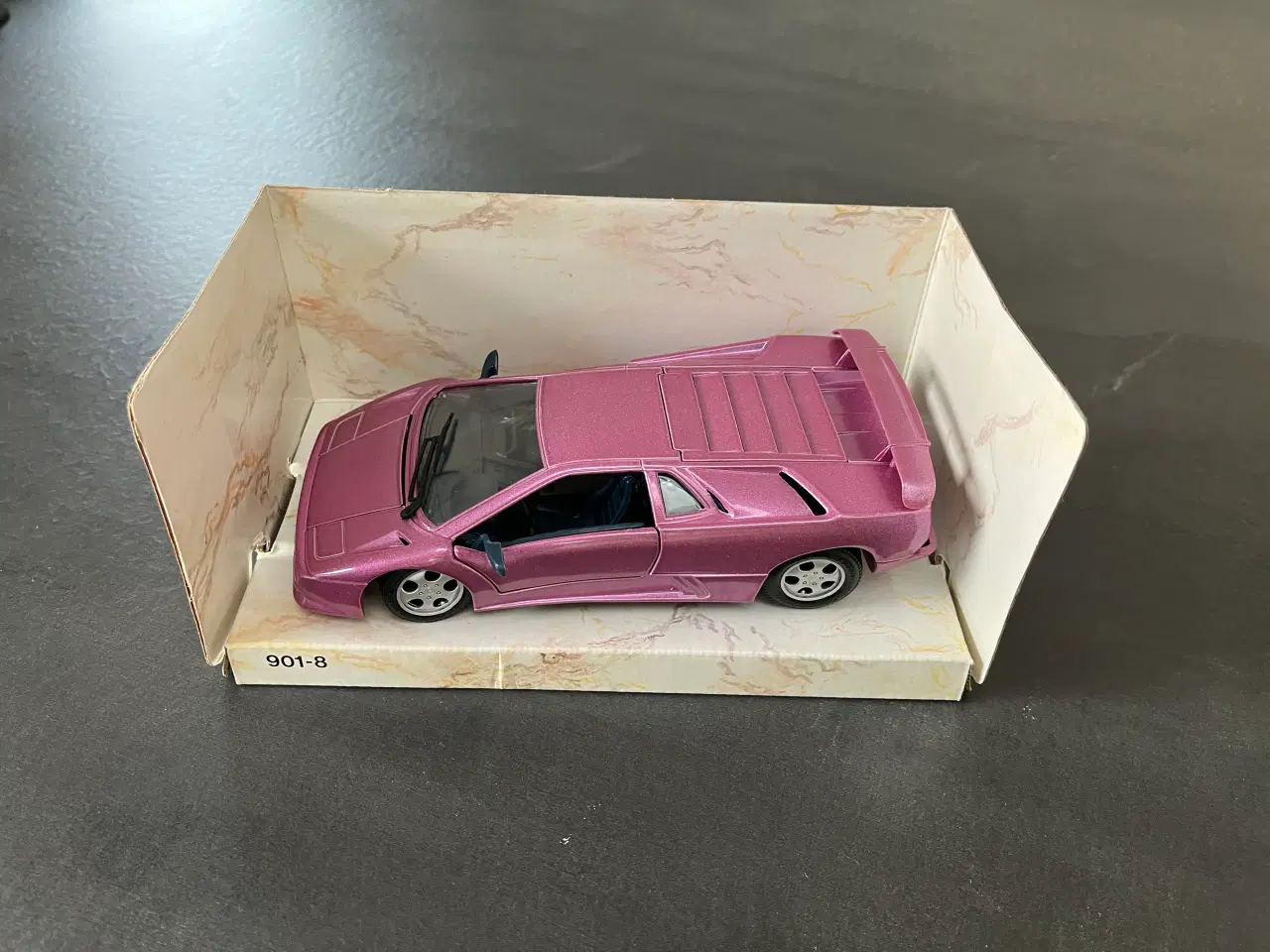 Billede 5 - Modelbil Lamborghini SE Special Edition 1:24
