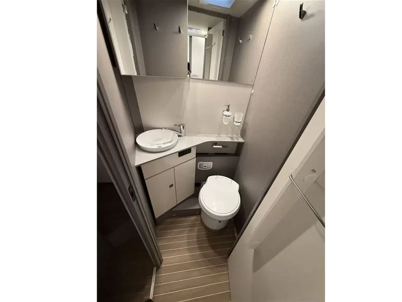 Billede 7 - 2024 - Etrusco T 7400 QBC Complete Sel. Aut.