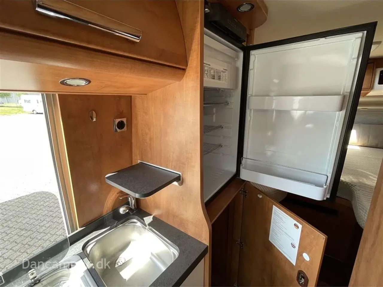 Billede 26 - 2020 - Carthago premium van 640 LE   Luksusvan, 140Hk   9-trins Automatgear, enkeltsenge, alufælge, navigation, træk