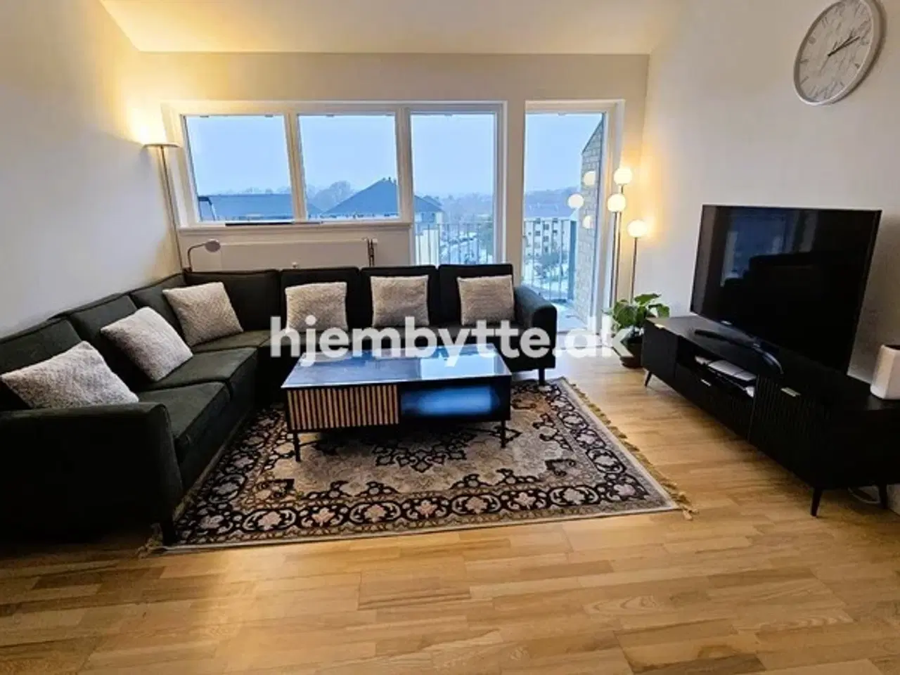 Billede 1 - Hjembytte - Voldfløjen