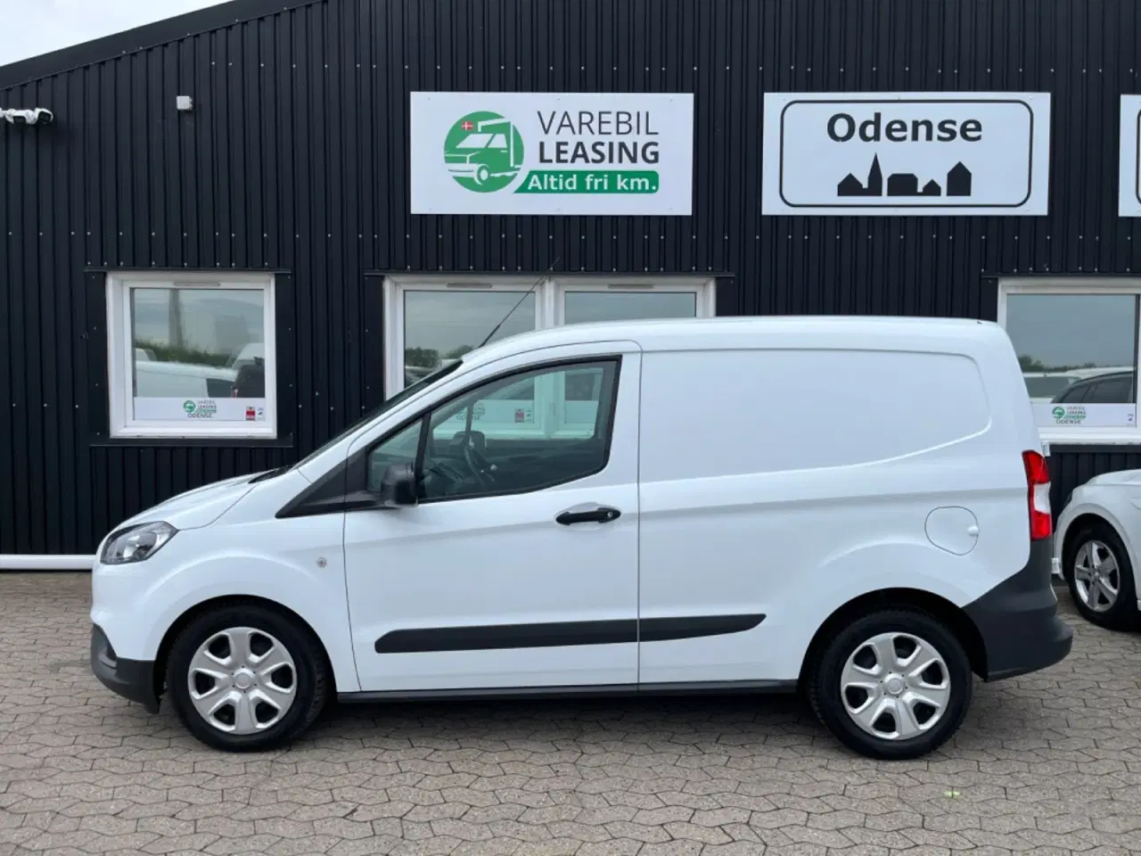 Billede 1 - Ford Transit Courier 1,5 TDCi 75 Trend