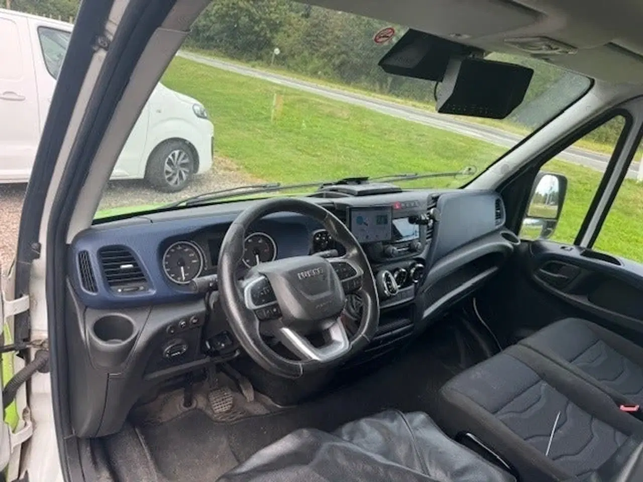 Billede 11 - Iveco Daily 2,3 35S16 10,8m³ Van