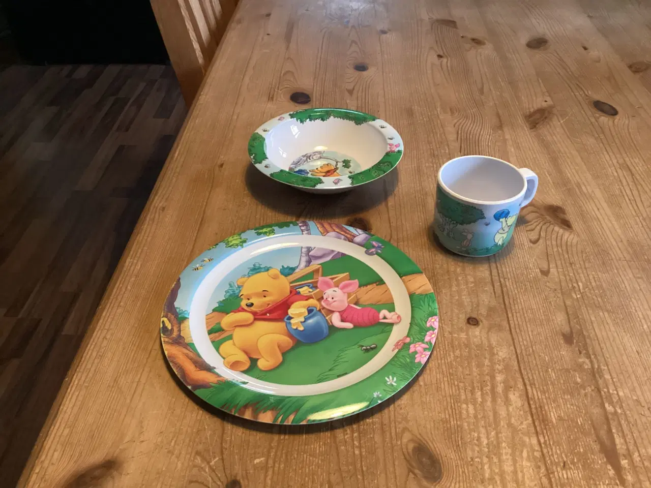 Billede 3 - Børne Service, Peter Plys, Rasmus Klump.