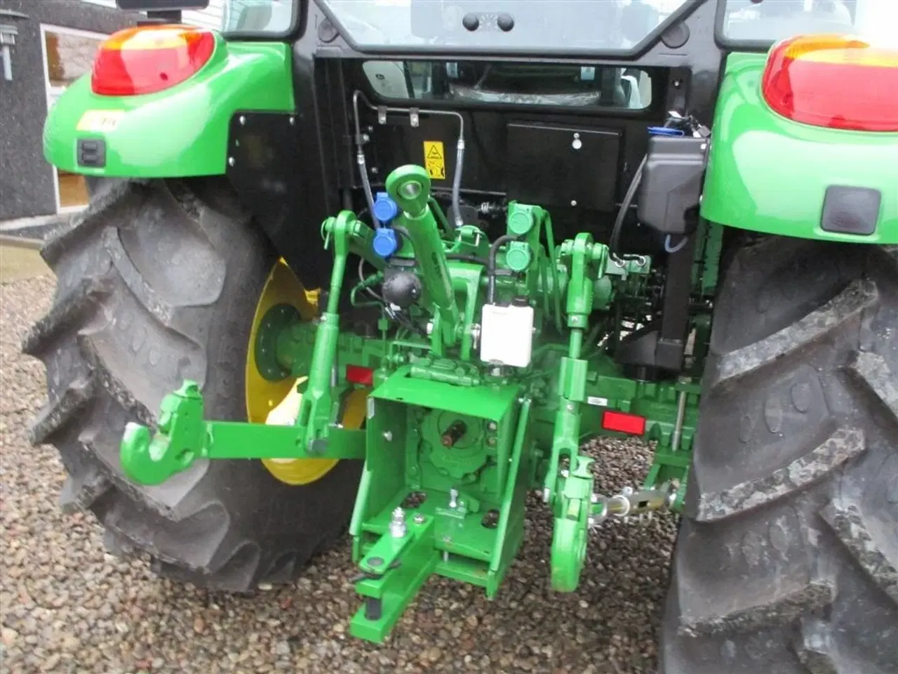 Billede 23 - John Deere 5075E  med koblings frit vendergear ved rattet og 40kmt gearkasse